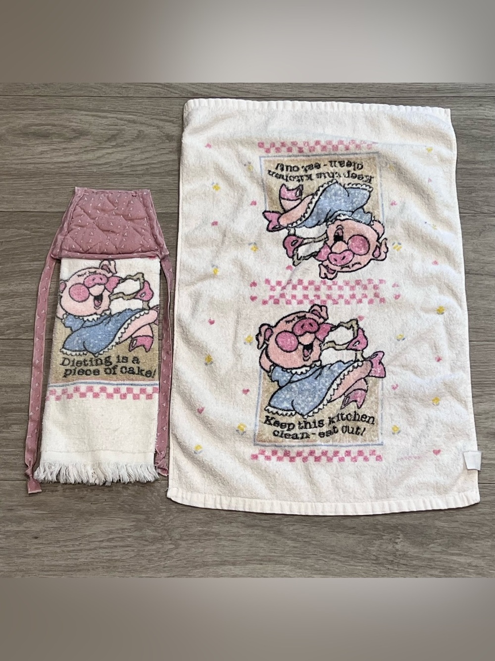 Vintage Pig Kitchen Towel Set of 2 Pink Country Farmhouse Retro Cottagecore